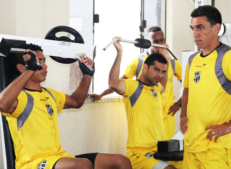 Alvinegros participam de treinos físicos nesta manhã
