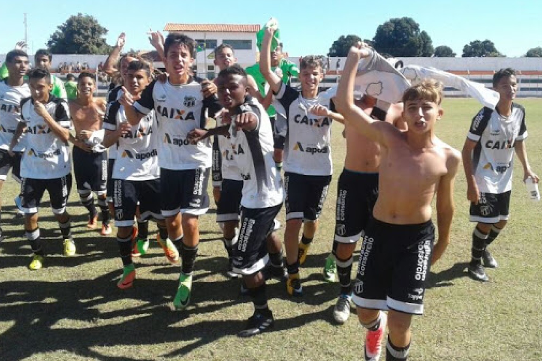 Times Sub-15 e 17 do Ceará são campeões invictos da III Copa Água Branca