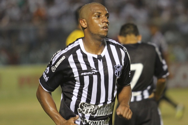 Em jogo decisivo, Anselmo espera marcar o primeiro gol pelo Ceará
