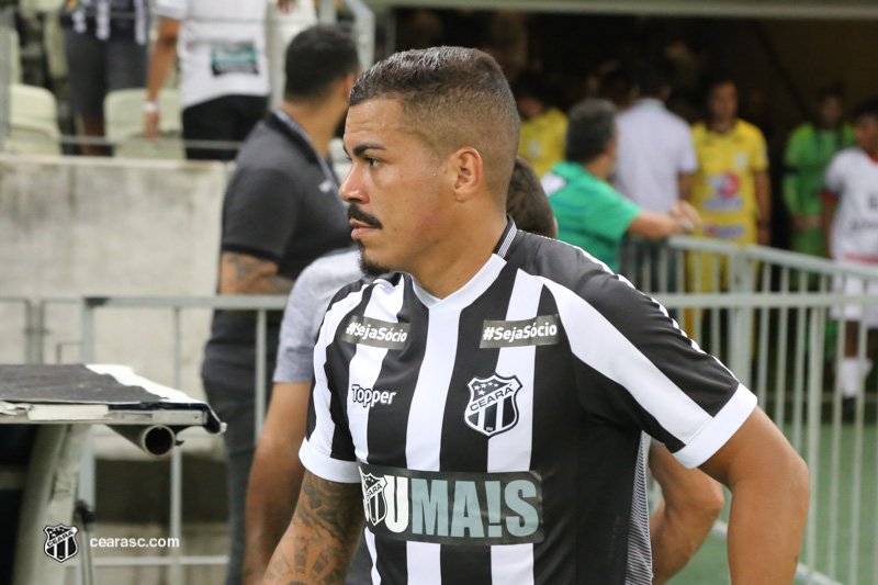 Thiago Carleto elogia ambiente bom no clube e vive expectativa de estreia pelo Ceará