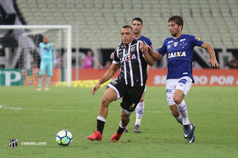 No Castelão, Ceará perde para o Cruzeiro com gol de Sassá