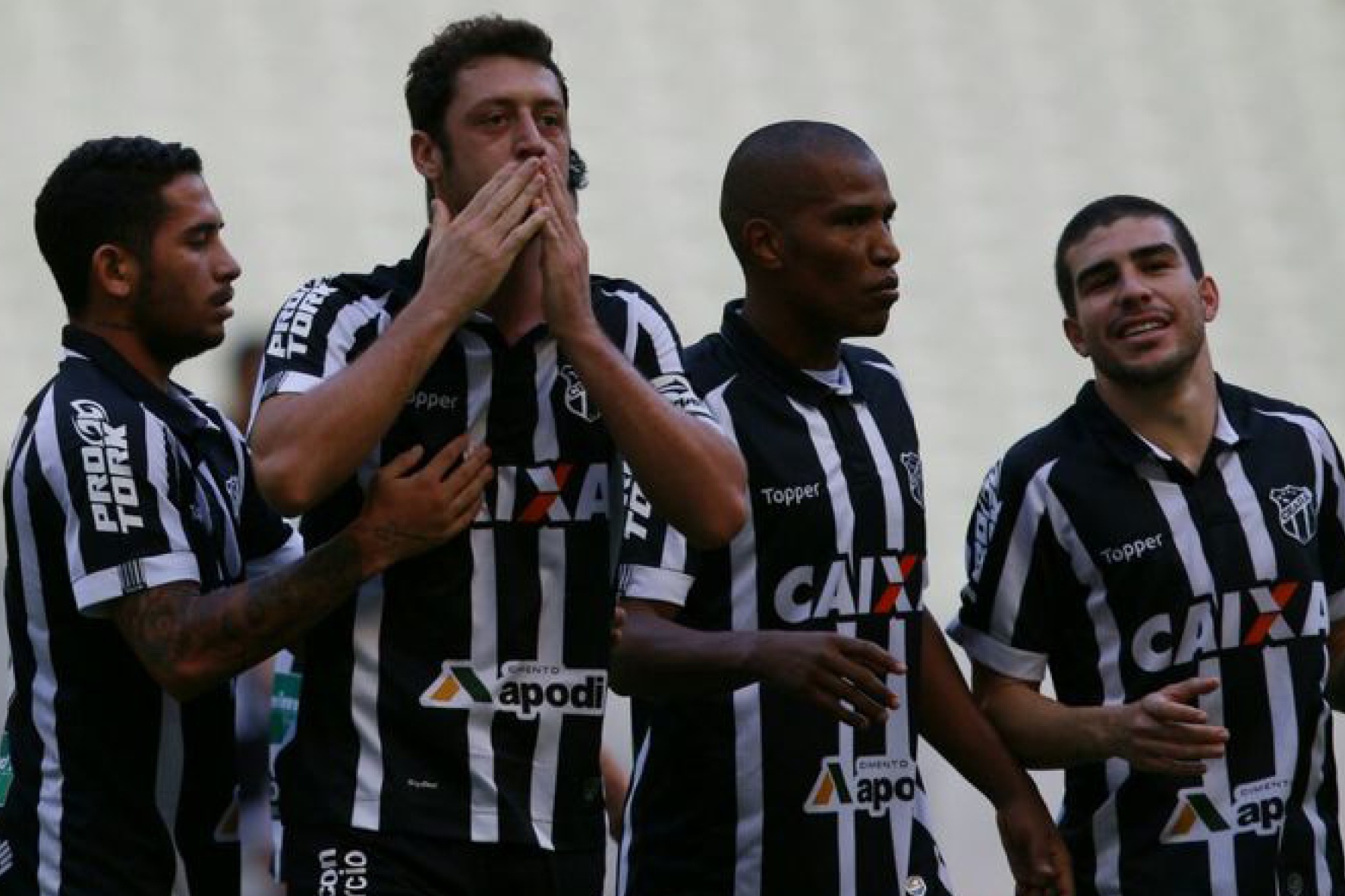 Com gol de Felipe Menezes, Ceará vence o Horizonte e garante classificação na Fares Lopes