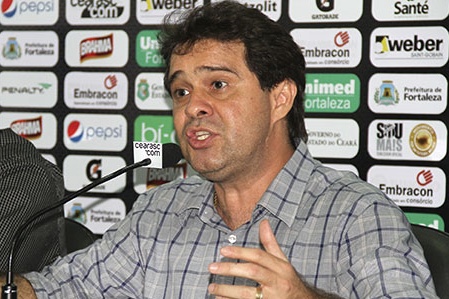Em entrevista coletiva, Evandro Leitão anuncia nova diretoria e reforços