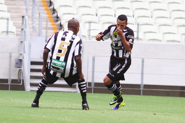 Ceará manda no jogo e goleia o Horizonte com golaços no Castelão