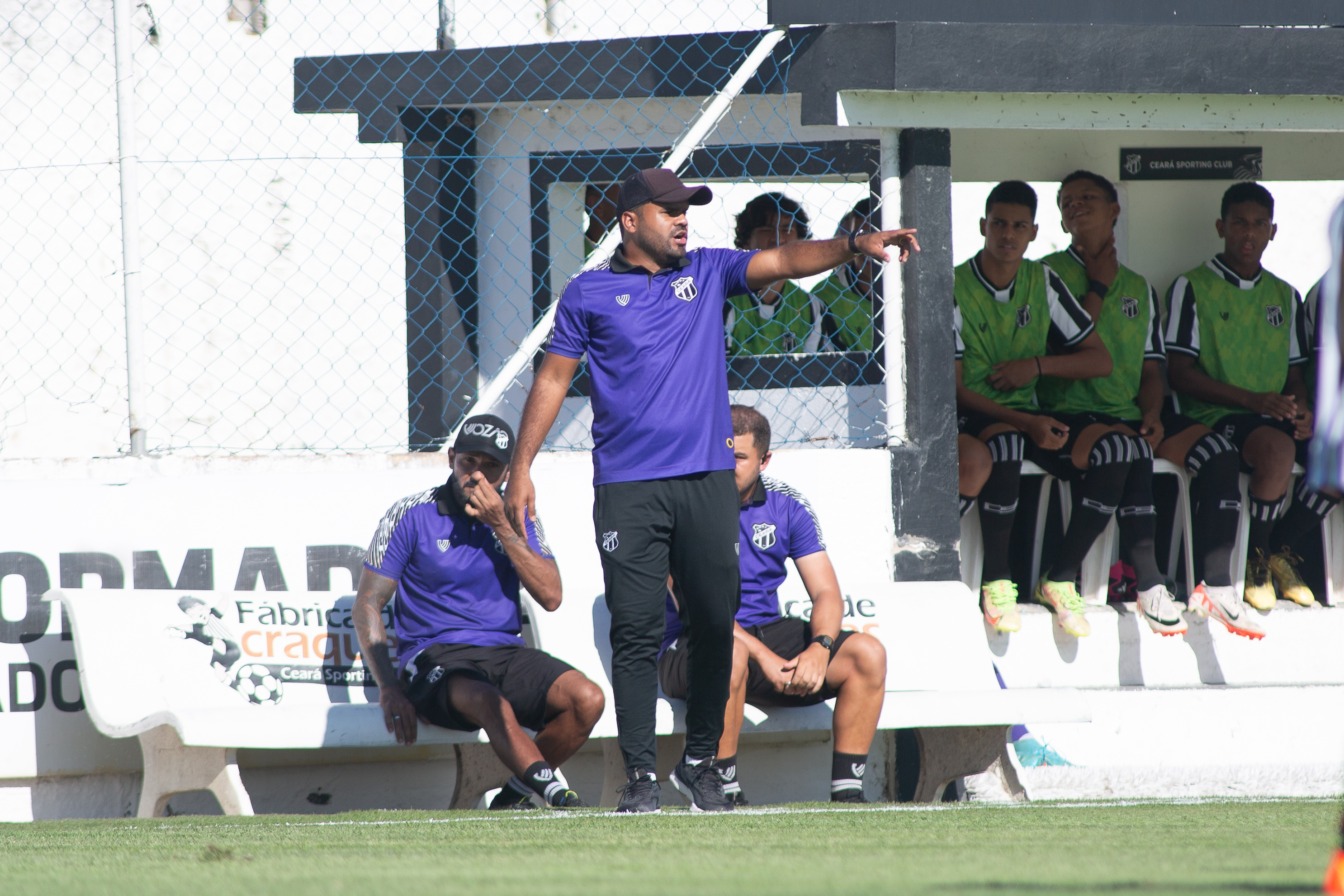 Sub-17: Técnico Ramon Soares avalia a vitória diante do Botafogo/RJ no Campeonato Brasileiro