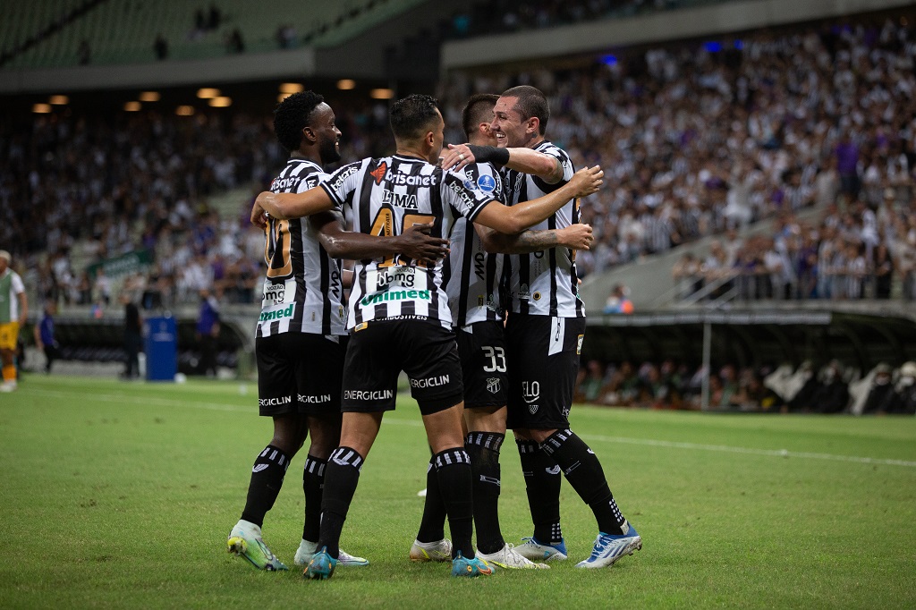 CONMEBOL Sudamericana: Ceará vence o The Strongest por 3x0 e se garante nas quartas de final