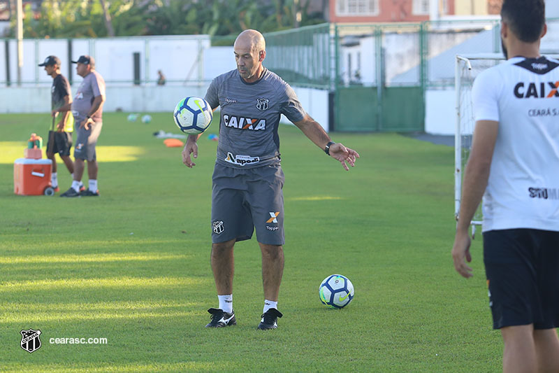 Preparador Flávio de Oliveira avalia pausa de 15 dias como fator positivo para o grupo