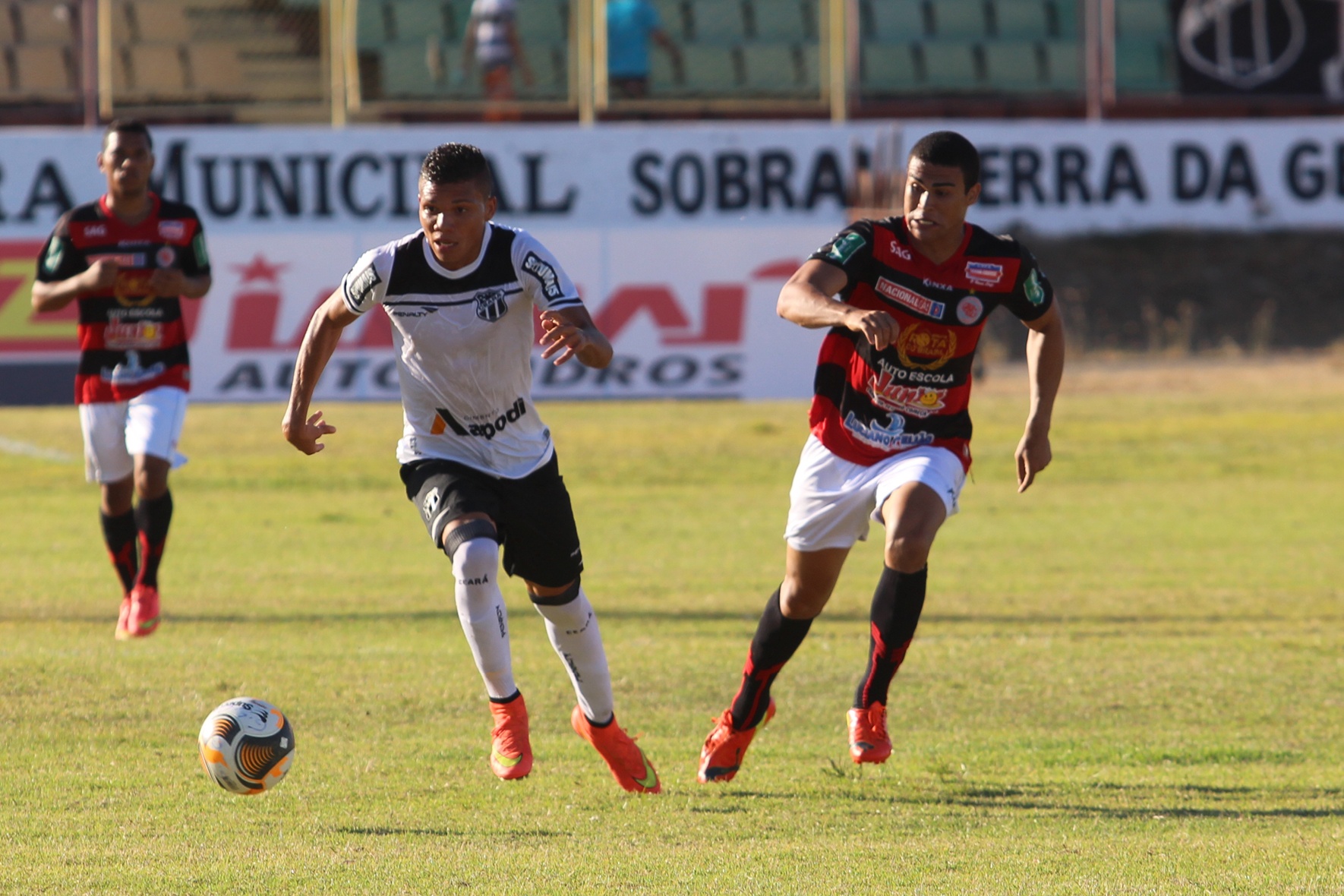 Na estreia da Fares Lopes, Ceará empata sem gols contra Guarany (S) 