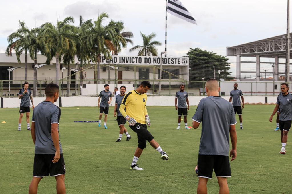 Ceará fecha treino apronto e encerra preparação para Clássico-Rei do Nordestão