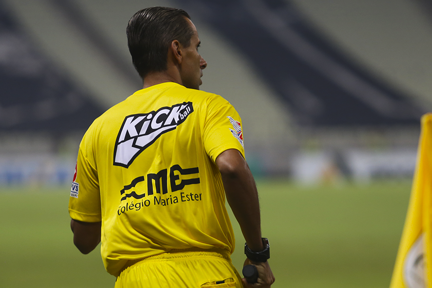 Confira o trio de arbitragem para o jogo de volta entre Ceará e Atlético/PR