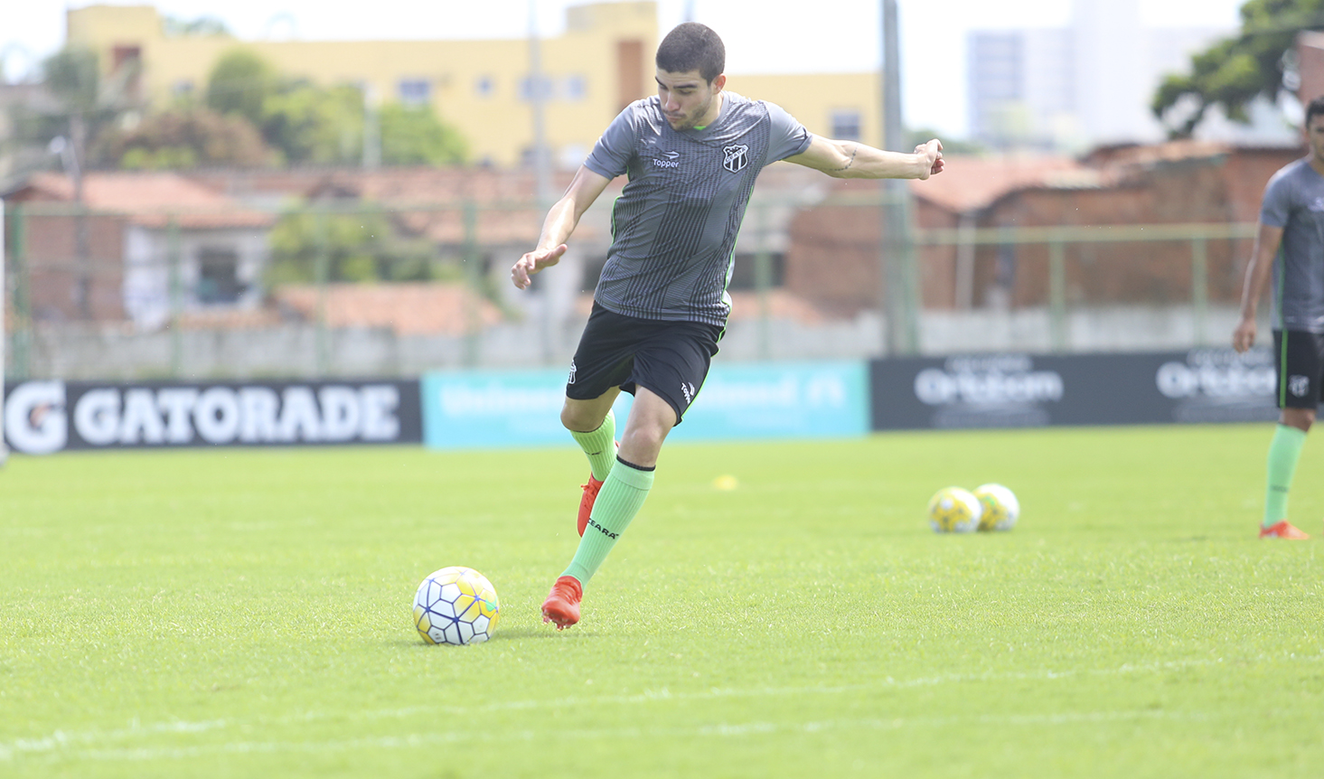 Ceará se reapresenta e realiza último treino antes de viagem para o Rio de Janeiro