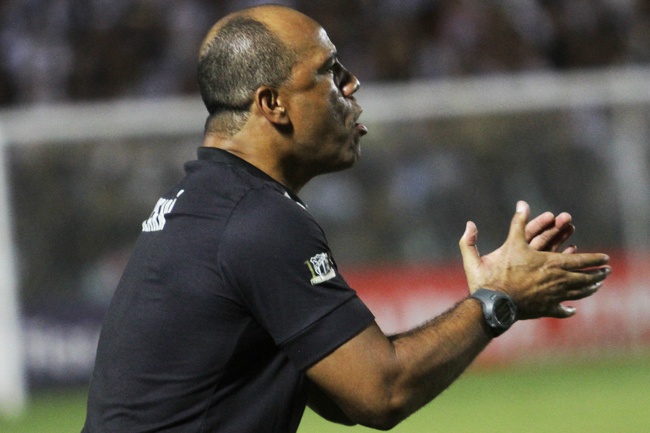 Após mudanças na equipe, Sérgio Soares diz: “Vencer é obrigação”