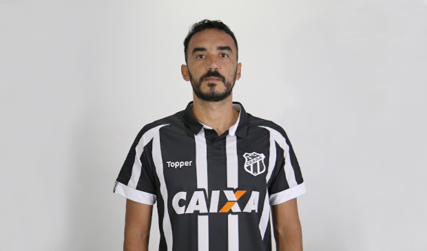 Recém-contratado, zagueiro Tiago Alves tem nome divulgado no BID-CBF