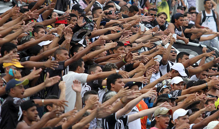 Venda de ingressos para Ceará x Botafogo/PB será nas lojas e no PV