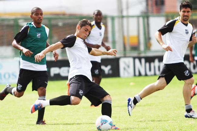 Ceará iniciou a preparação para o jogo contra o Paraná