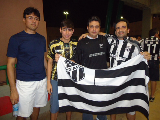 [12-09] TORCIDA - Ceará 2 x 1 Santos - 78