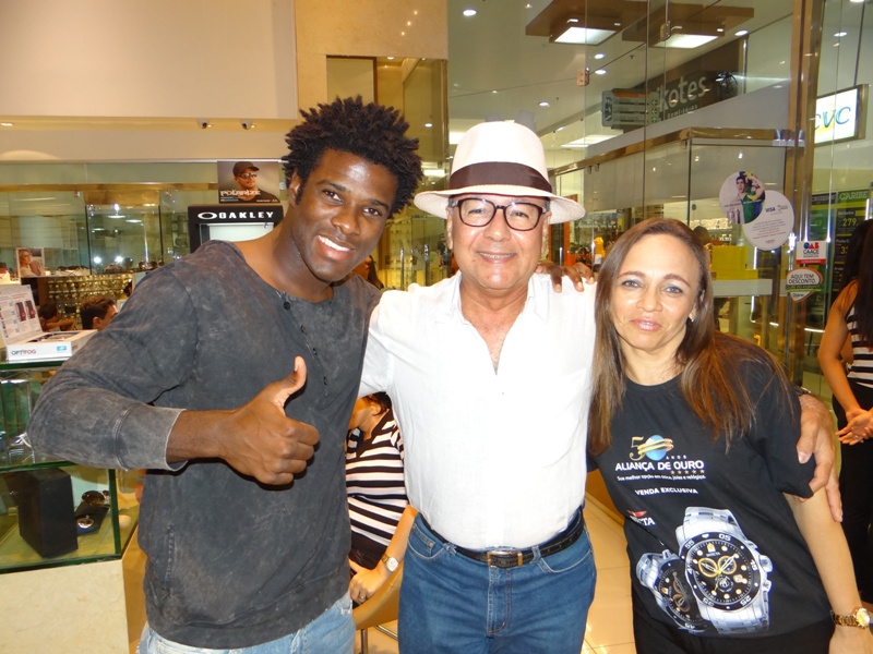 [10-04] Aliança de Ouro - Zagueiro Sandro - 8