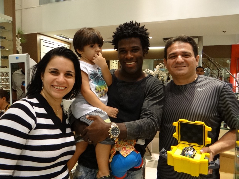 [10-04] Aliança de Ouro - Zagueiro Sandro - 14