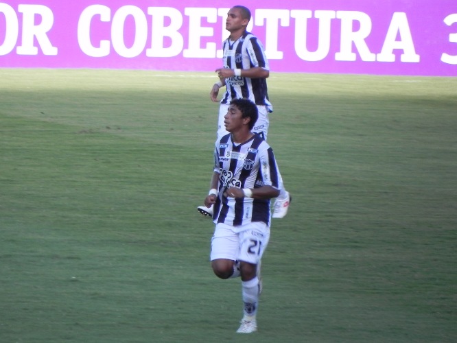 [08/08] Ceará 0 x 0 Atlético-GO - 31