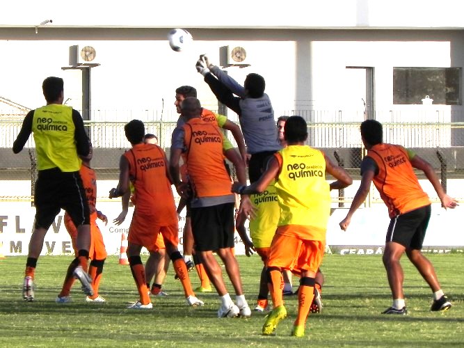 [20-04] Treino de Posicionamento e Rachão - 12