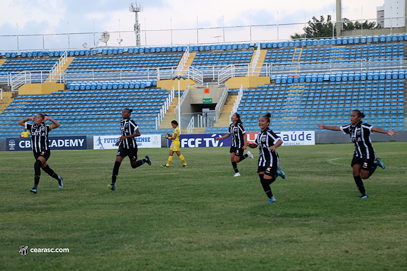 [21-10-2018] Ceará 2 x 1 Tiradentes - Final (1T) 2 - 7