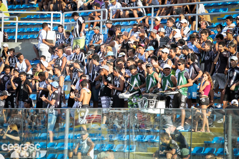 [29-01] Ceara 2 X 1 Ferroviario - Torcida - 01 - 10