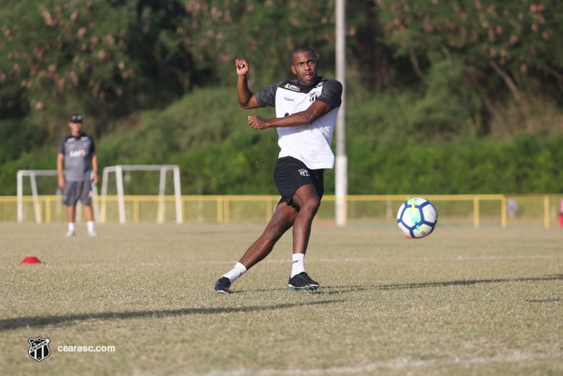 [15-11-2018] Treino Tecnico Tatico - CT do Vitória - 10