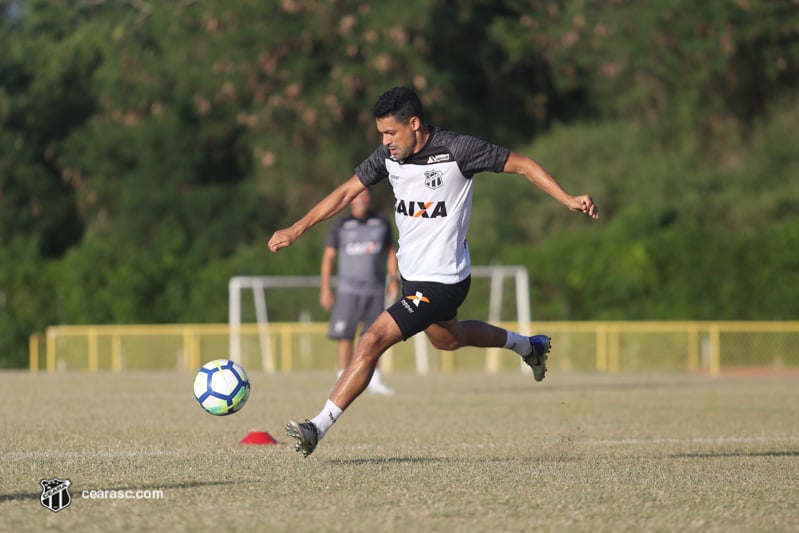 [15-11-2018] Treino Tecnico Tatico - CT do Vitória - 16