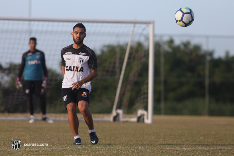 [15-11-2018] Treino Tecnico Tatico - CT do Vitória - 33