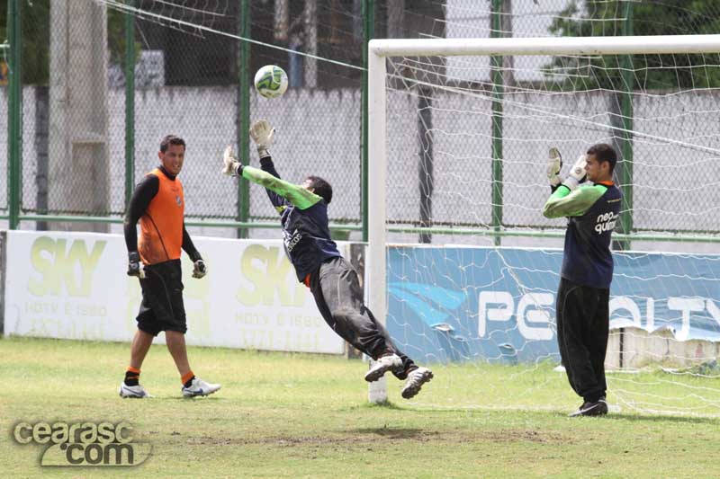 [10-01] Treino físico-técnico - 11