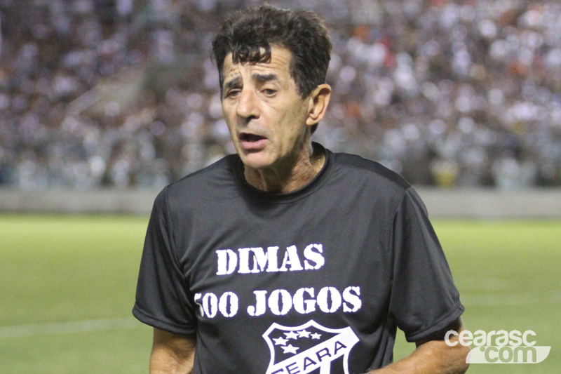 [01-02] Dimas recebe homenagens - 500 Jogos - 20