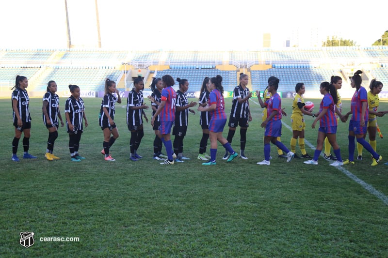 [17-11-2018] Tiradentes 2 x 2 Ceará - Feminino 01 - 3