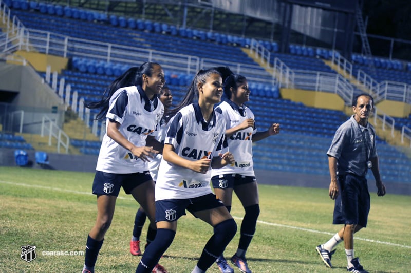 [17-11-2018] Tiradentes 2 x 2 Ceará - Feminino 01 - 8