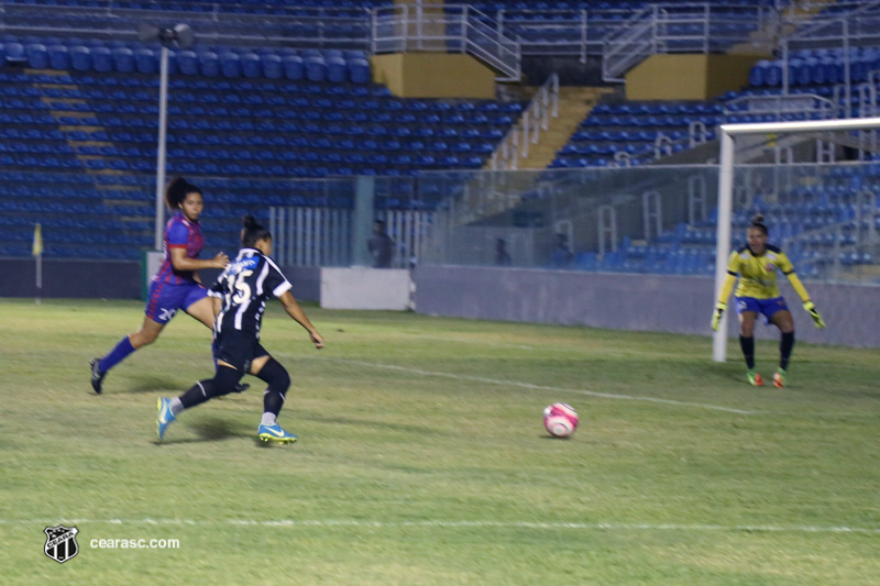 [17-11-2018] Tiradentes 2 x 2 Ceará - Feminino 01 - 14