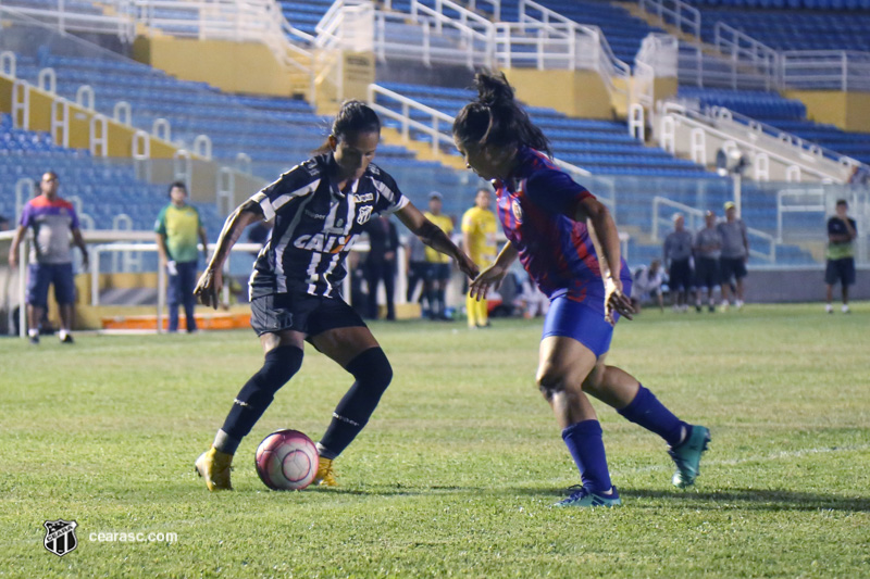 [17-11-2018] Tiradentes 2 x 2 Ceará - Feminino 01 - 29