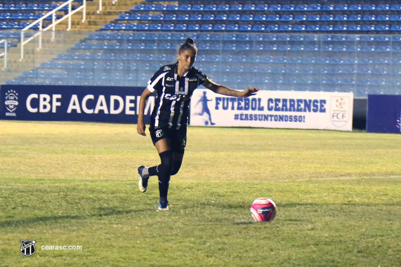 [17-11-2018] Tiradentes 2 x 2 Ceará - Feminino 02 - 1