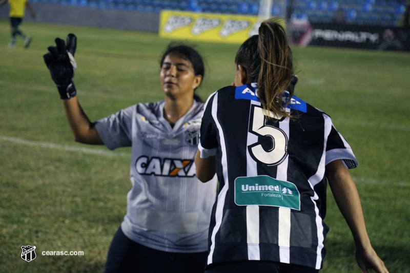 [17-11-2018] Tiradentes 2 x 2 Ceará - Feminino 02 - 9