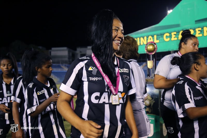 [17-11-2018] Tiradentes 2 x 2 Ceará - Feminino 02 - 26