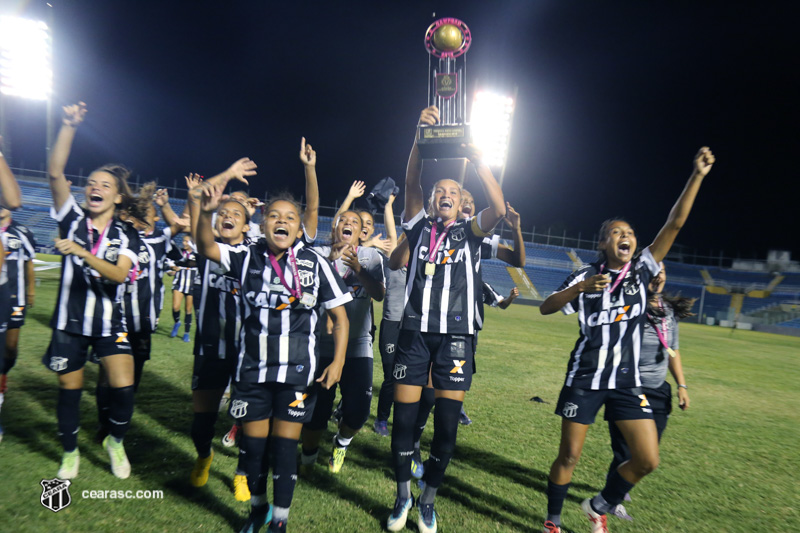 [17-11-2018] Tiradentes 2 x 2 Ceará - Feminino 02 - 36