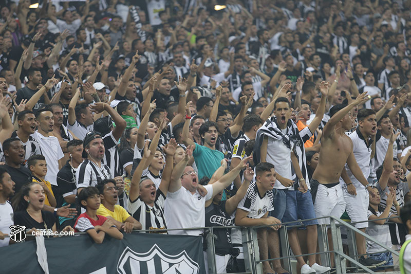 [08-04-2018] Fortaleza 1 x 2 Ceara - Torcida - Lucas - 34