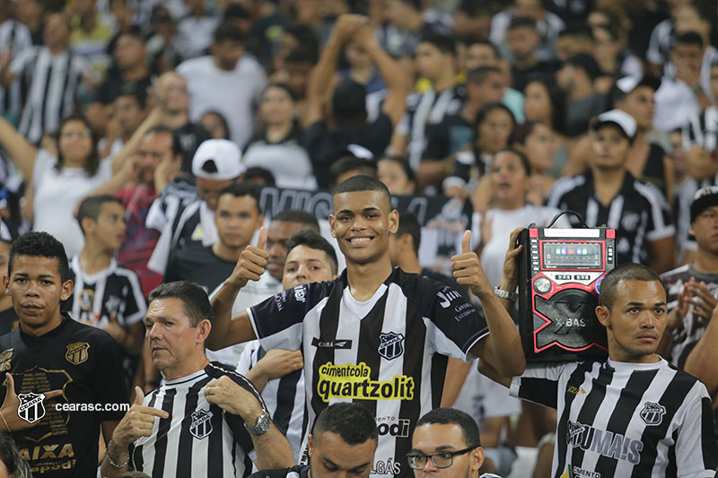 [08-04-2018] Fortaleza 1 x 2 Ceara - Torcida - Lucas - 38