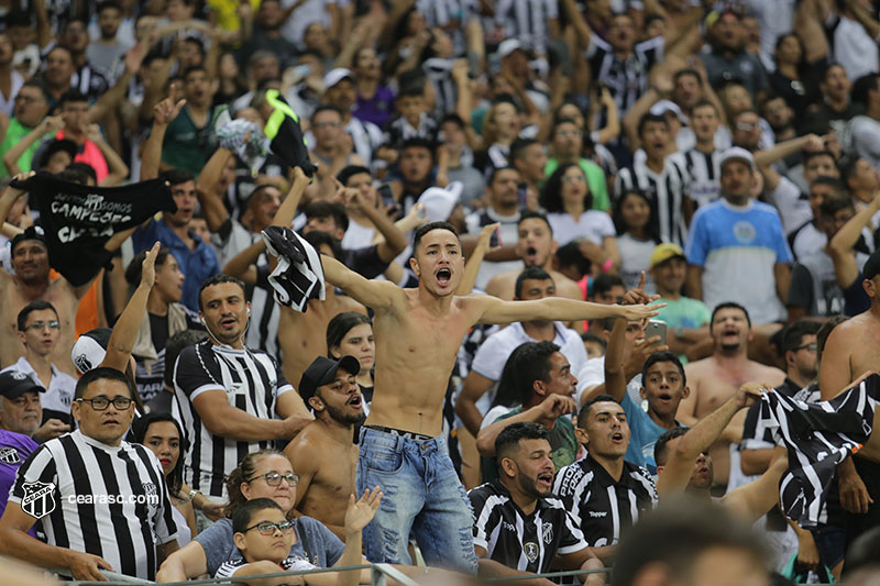 [08-04-2018] Fortaleza 1 x 2 Ceara - Torcida - Lucas - 52