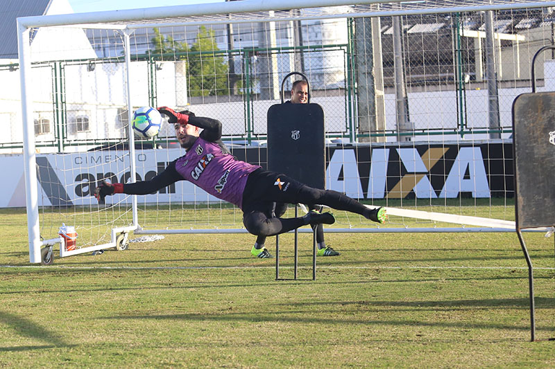 [03-07-2018] Treino Aquecimento - 14