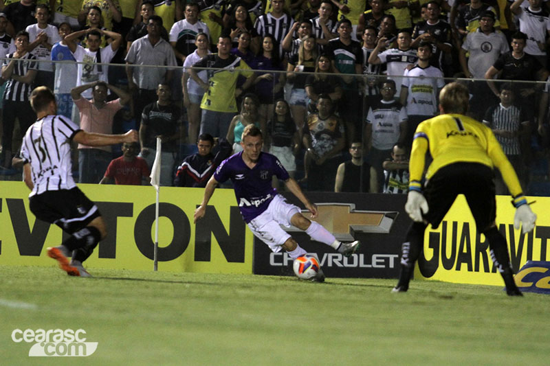 [10-11] Ceará 3 x 0 Bragantino - 17