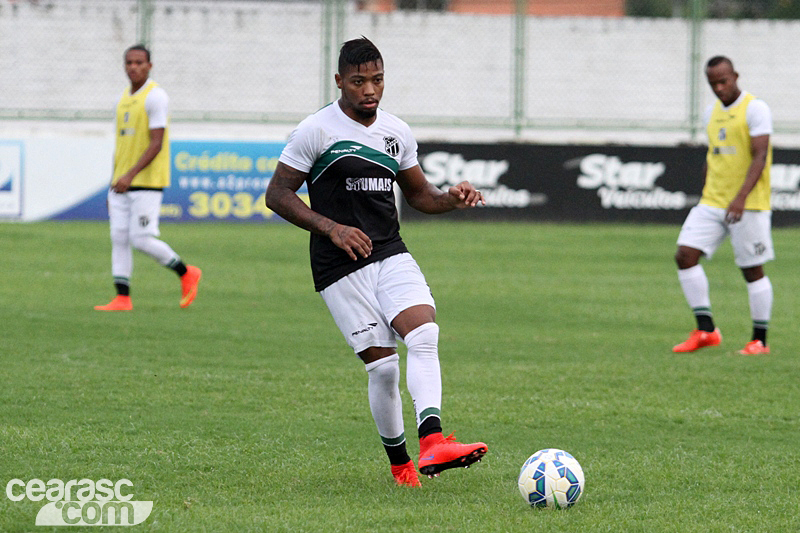 [14-04] Treino técnico + tático - 10