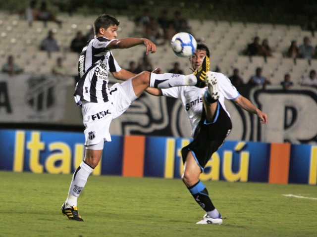 [21-08] Ceará 2 x 1 Grêmio - 15