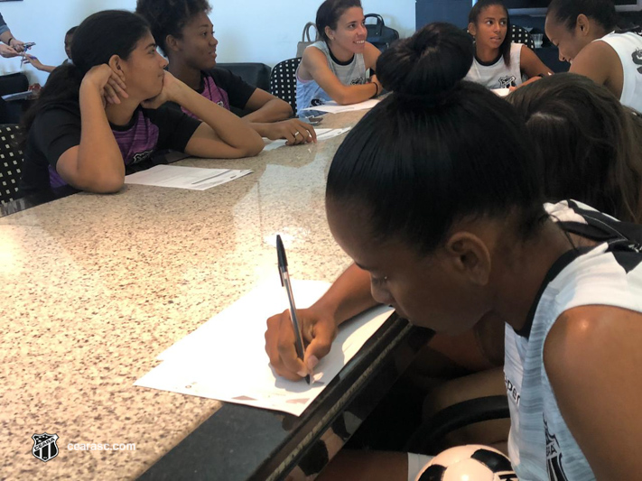 [21-06-2019] Palestra educação financeira futebol feminino - 8