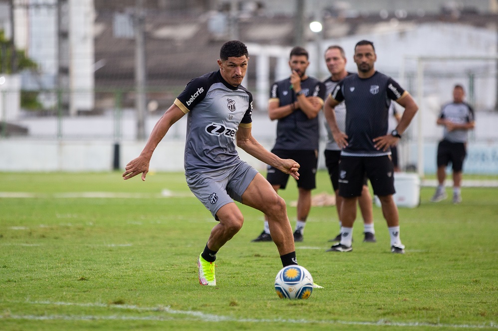 Ceará encerra a preparação para o Clássico-Rei do Campeonato Cearense
