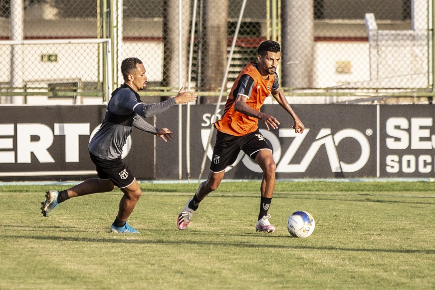 Elenco alvinegro treina em Porangabuçu de olho na próxima rodada da Copa do Nordeste