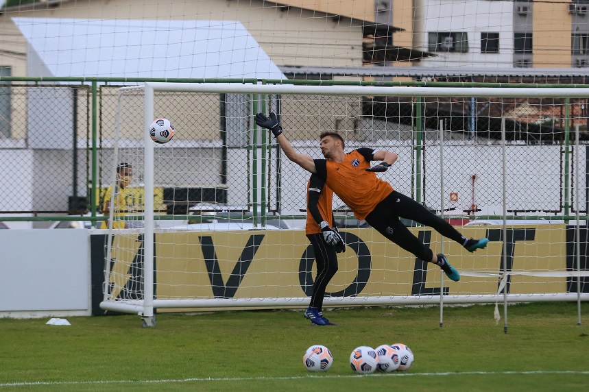 Elenco alvinegro se reapresenta e inicia preparação para o Clássico-Rei